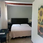 Il Girasole Bed & Breakfast 3*